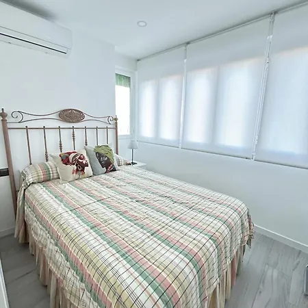 Mar Del Sur, Benalmadena, Andra Apartment *